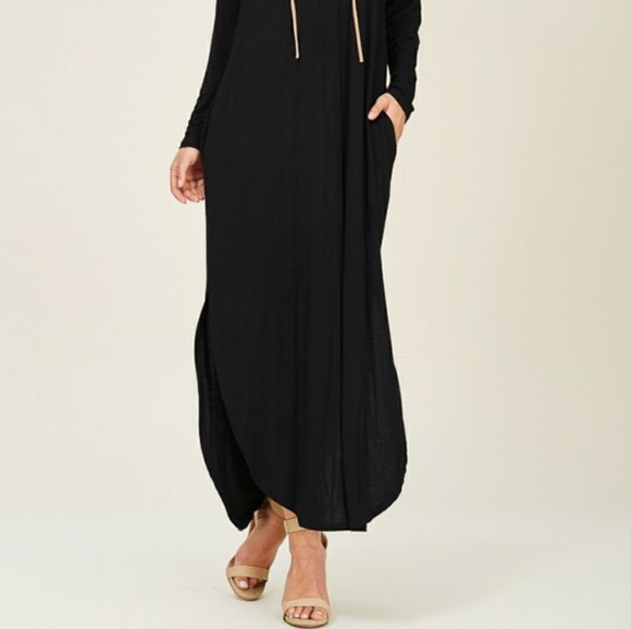 BLACK LONG SLEEVE HOODED MAXI DRESS - Picture 7 of 7